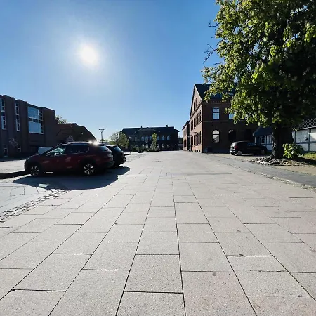 Aday - Charming In The Pedestrian Street Of Apartmán Frederikshavn